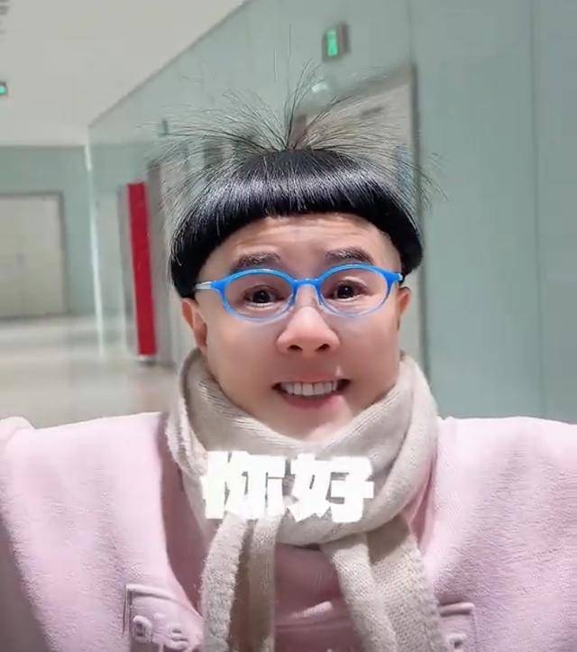 金龟子女儿1分钟视频报价15万！回应“蹭流量”：我妈努力一辈子<strong></p>
<p>原油起</strong>，不就是让我蹭吗？