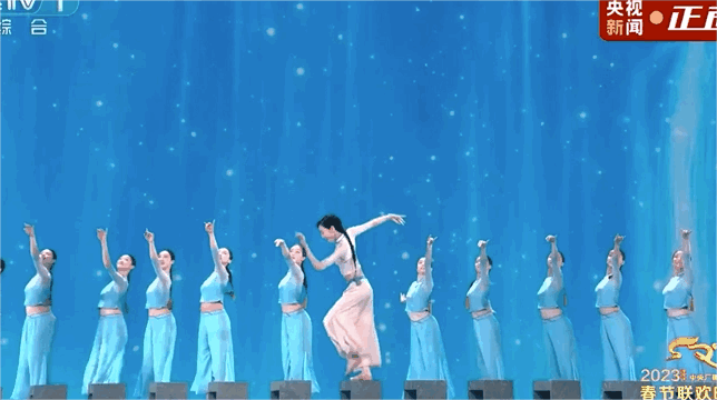浙江知名女演员<strong></p>
<p>原油起</strong>，重病归来！曾四登春晚，流泪照心疼