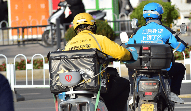 外卖“三国杀”会停吗？网友：这场大战<strong></p>
<p>黄岛原油</strong>，受伤的只有我的血糖