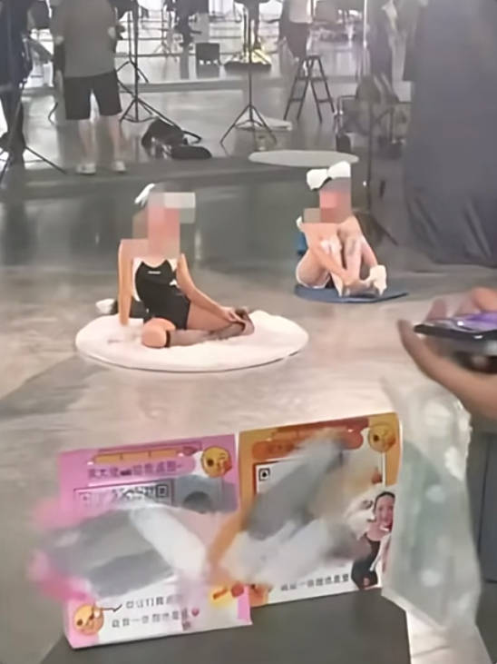 广东中山一漫展出现衣着暴露女童拍照直播<strong></p>
<p>防原油</strong>，被工作人员发现后叫停，当地多方回应