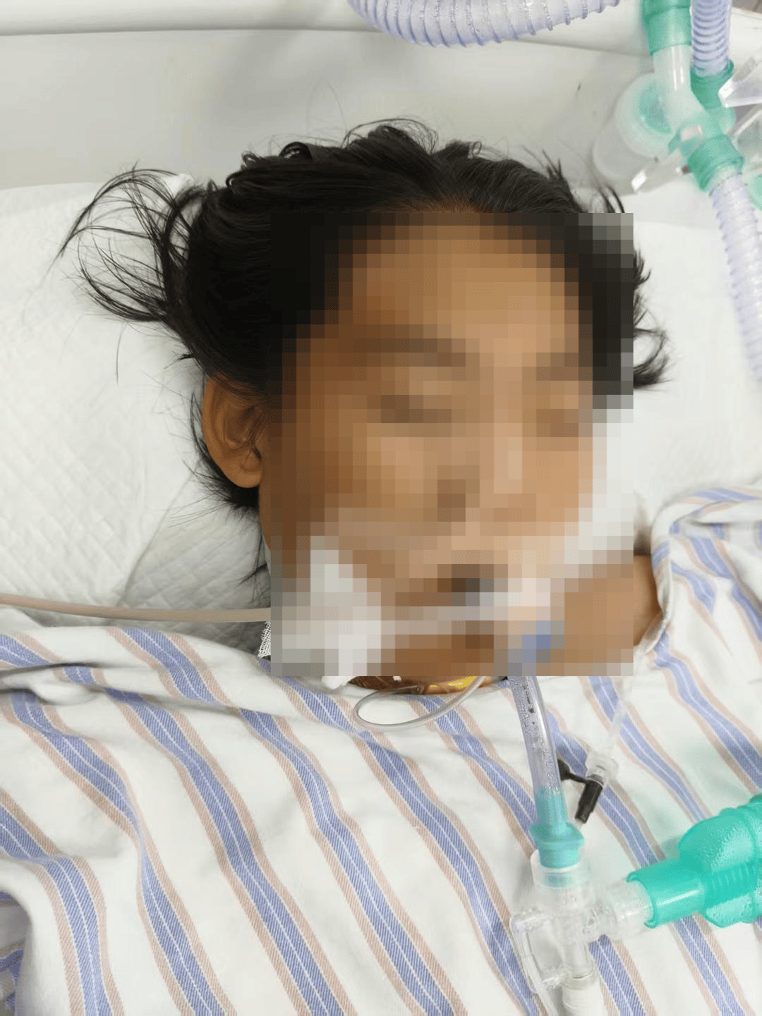 14岁女孩在拓展营遭体罚去世<strong></p>
<p>中缅原油管道</strong>，班主任因截留其给父母信件受审
