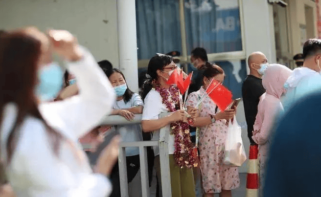 女子请假陪孩子高考被开除<strong></p>
<p>中缅原油管道</strong>，称领导口头同意！公司不认：旷工！官司一路打到高院……