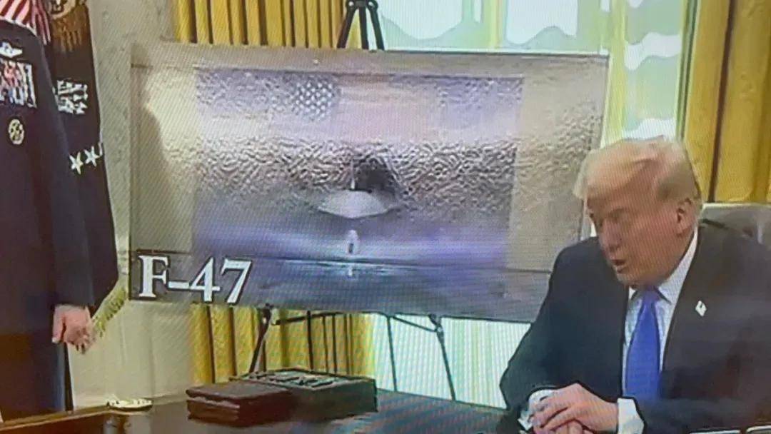 振奋！网友拍到2架歼-35伴飞歼-20<strong></p>
<p>原油饼</strong>，中国歼-35批量服役了？