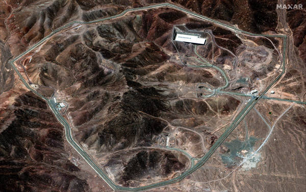 特朗普咨询军事顾问：13.6吨巨型钻地弹能摧毁福尔道地下核设施吗<strong></p>
<p>人民币原油</strong>？