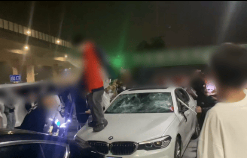 加油站内砸车打人<strong></p>
<p>原油期货指数</strong>，23名嫌疑人被临沂警方抓获