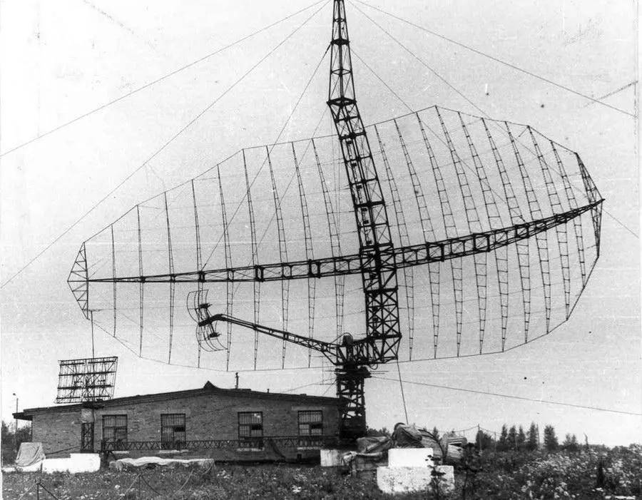 B-2横穿中国轰炸伊朗<strong></p>
<p>齐鲁原油</strong>，中国雷达没有发现？这是正常人想出来的？