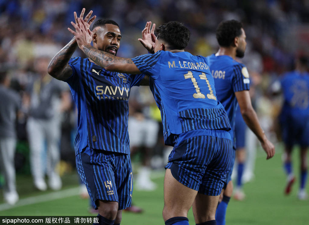 夺冠热门出局<strong></p>
<p>新浪原油期货</strong>！世俱杯-曼城加时3-4遭新月绝杀 止步16强