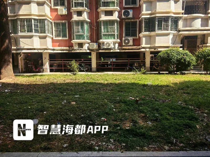 太恶心了！福州一小区业主崩溃：“有人高空抛屎<strong></p>
<p>原油基金有哪些</strong>，溅得到处都是！”