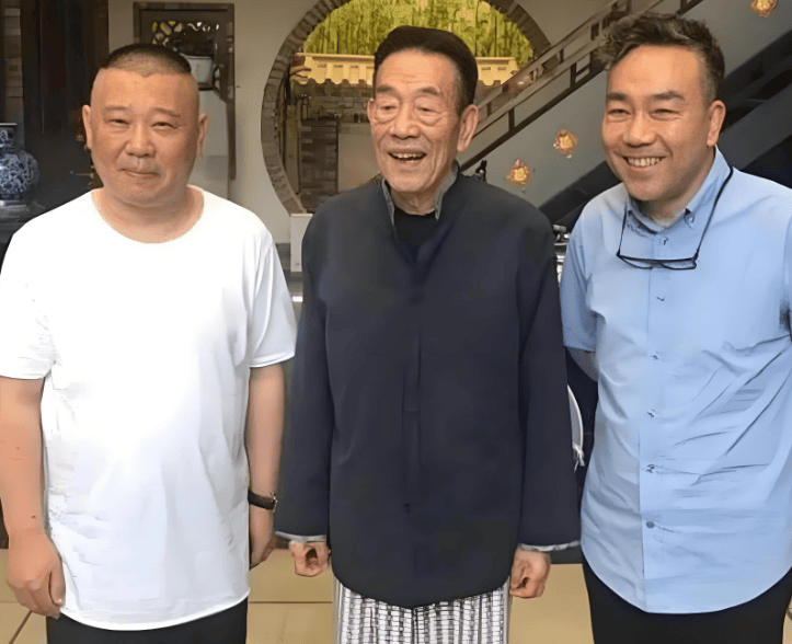 郭德纲发文悼念相声演员杨少华<strong></p>
<p>原油期货公司</strong>，李金斗称杨少华在午休时安详辞世，生前状态良好