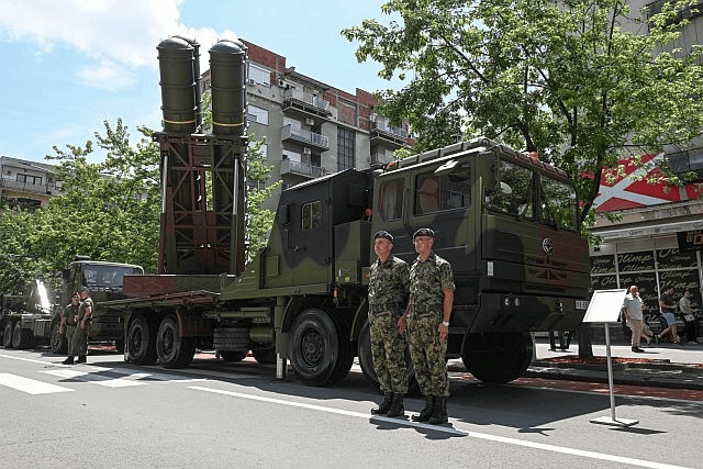 中国造防空导弹<strong></p>
<p>原油沙</strong>，在塞尔维亚又火了，伊朗吃了没提前买红旗9B的亏
