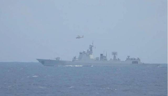 面对菲海警的驱逐<strong></p>
<p>原油期货代码</strong>，中国侦察船不语，舰载机起飞，直接4个字定性
