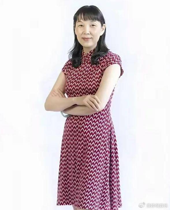 杜建英大学旧照曝光<strong></p>
<p>原油期货代码</strong>，难怪能上位！两儿子名字暗藏深意，手握股权