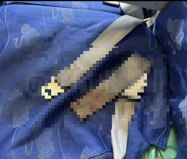 航班起飞前16岁独行女孩产下婴儿？机场人员急救送医<strong></p>
<p>原油下跌利好</strong>，多方回应