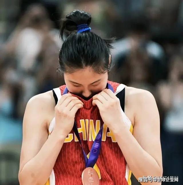 中国女篮亚洲杯奖金：张子宇、王思雨等2万-5万<strong></p>
<p>外汇黄金原油</strong>，宫鲁鸣20万