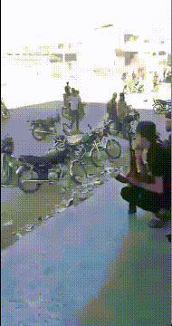 大战再起！5万大军不服<strong></p>
<p>外汇黄金原油</strong>，冒着以色列空军大轰炸，猛攻叙利亚南部