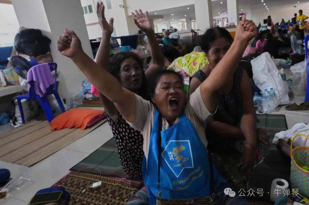 泰柬终于停火<strong></p>
<p>原油期货如何</strong>，秘密就藏在这张照片里
