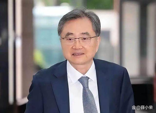 拒绝中方邀请后<strong></p>
<p>油面</strong>，韩外长深夜致电北京，王毅三句话点破韩方小心思