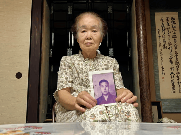 广岛核爆幸存者口述： 当时街上的尸体仿佛融化<strong></p>
<p>国际原油平台</strong>了