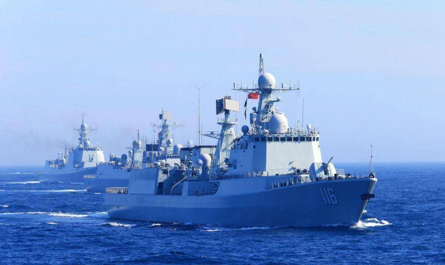 印度军舰高调驶入南海<strong></p>
<p>美原油走势分析</strong>，高调支援菲律宾，中国海军强势出击！