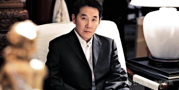 从爆红到突然消失好几年<strong></p>
<p>原油与石油</strong>，再出现已经胖到大家不敢认了？