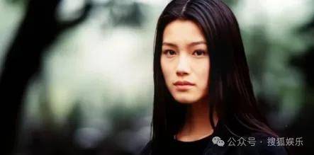 从爆红到突然消失好几年<strong></p>
<p>原油与石油</strong>，再出现已经胖到大家不敢认了？