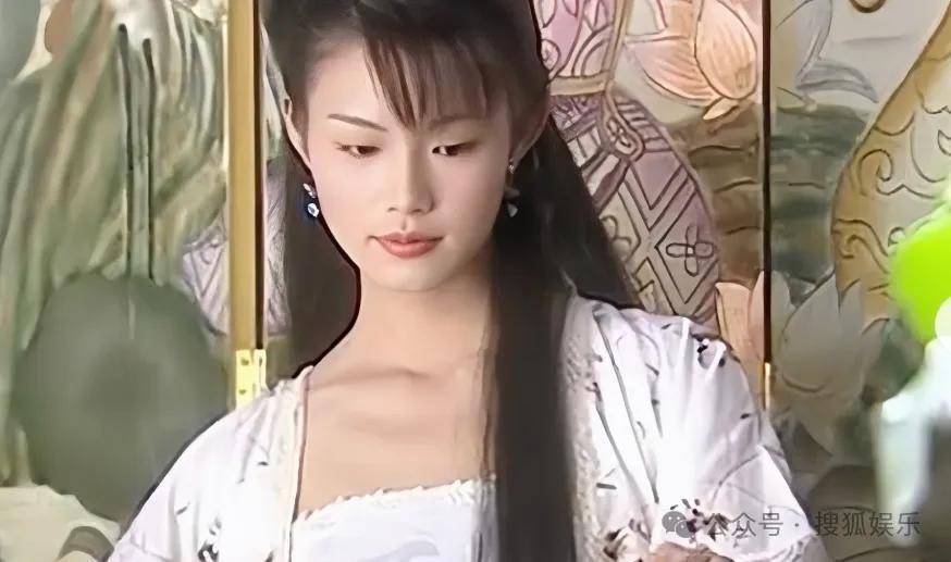 从爆红到突然消失好几年<strong></p>
<p>原油与石油</strong>，再出现已经胖到大家不敢认了？