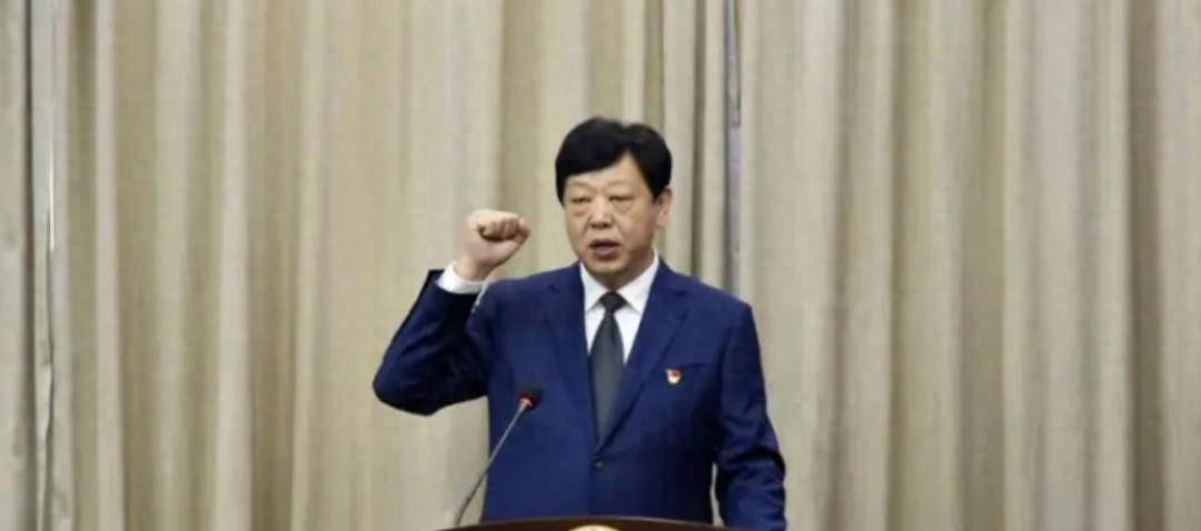 涉嫌严重违纪违法<strong></p>
<p>俄罗斯原油产量</strong>，生辉被查