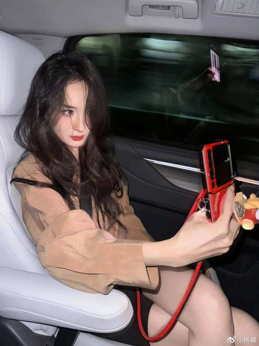 质感女人怎么都在穿这个颜色<strong></p>
<p>正规原油平台</strong>？