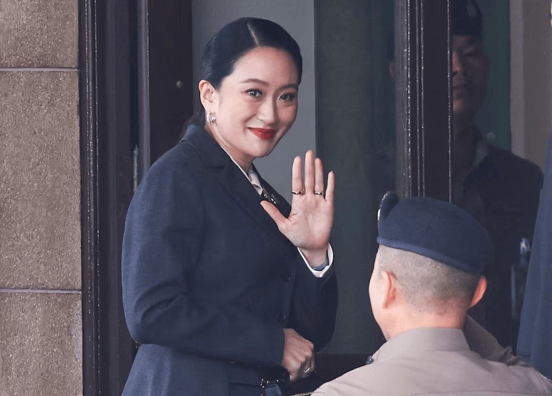 泰国总理佩通坦遭解职 <strong></p>
<p>原油价值</strong>他信家族再下台
