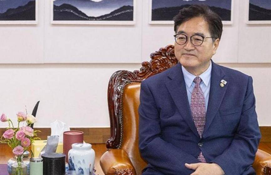 明知中方邀请金正恩<strong></p>
<p>美国原油指数</strong>，李在明却刻意回避不见，想在韩国主场施展拳脚