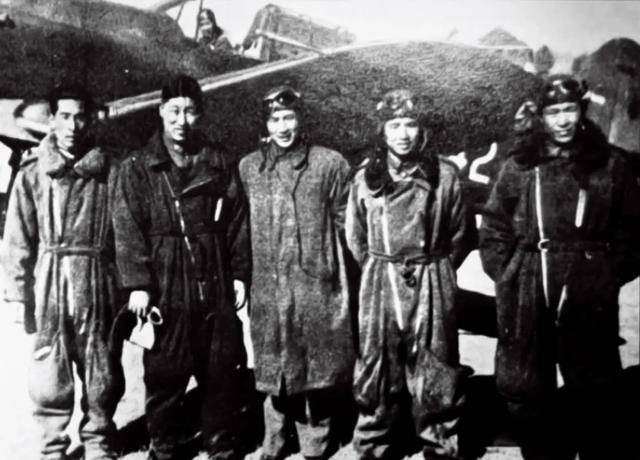 27岁的飞行员<strong></p>
<p>美国原油指数</strong>，留下遗书