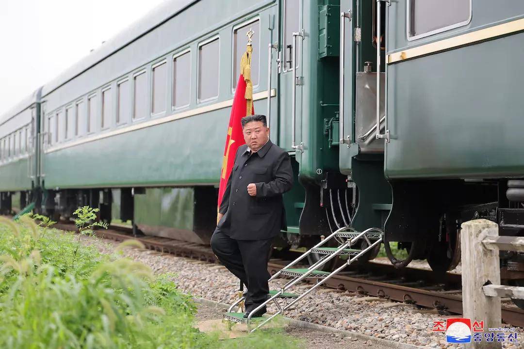 金正恩启程来华<strong></p>
<p>工行</strong>，他的神秘专列长什么样？