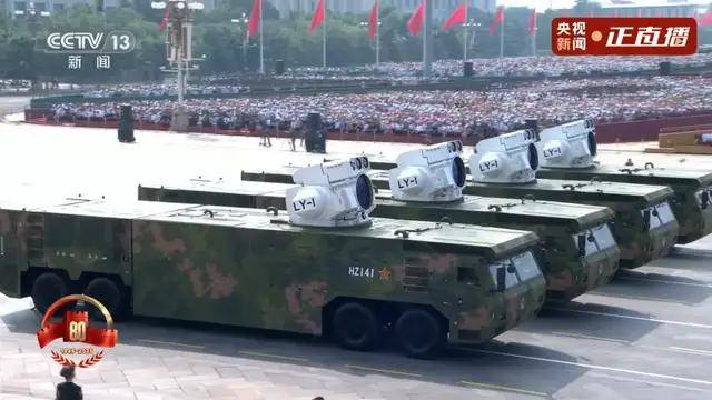 不装了<strong></p>
<p>原油</strong>！一口气看完九三大阅兵武器装备！谁说我们一个也不认识？