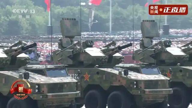 不装了<strong></p>
<p>原油</strong>！一口气看完九三大阅兵武器装备！谁说我们一个也不认识？