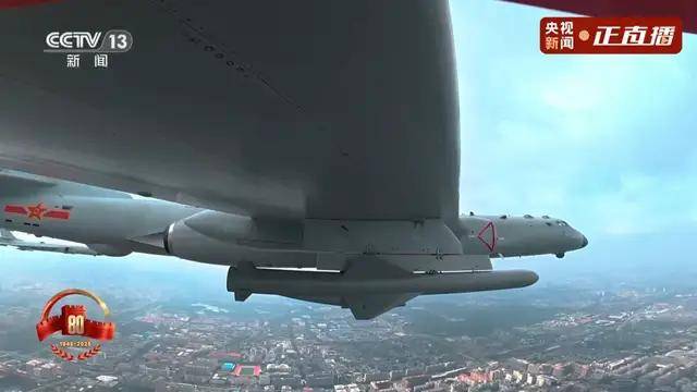 不装了<strong></p>
<p>原油</strong>！一口气看完九三大阅兵武器装备！谁说我们一个也不认识？