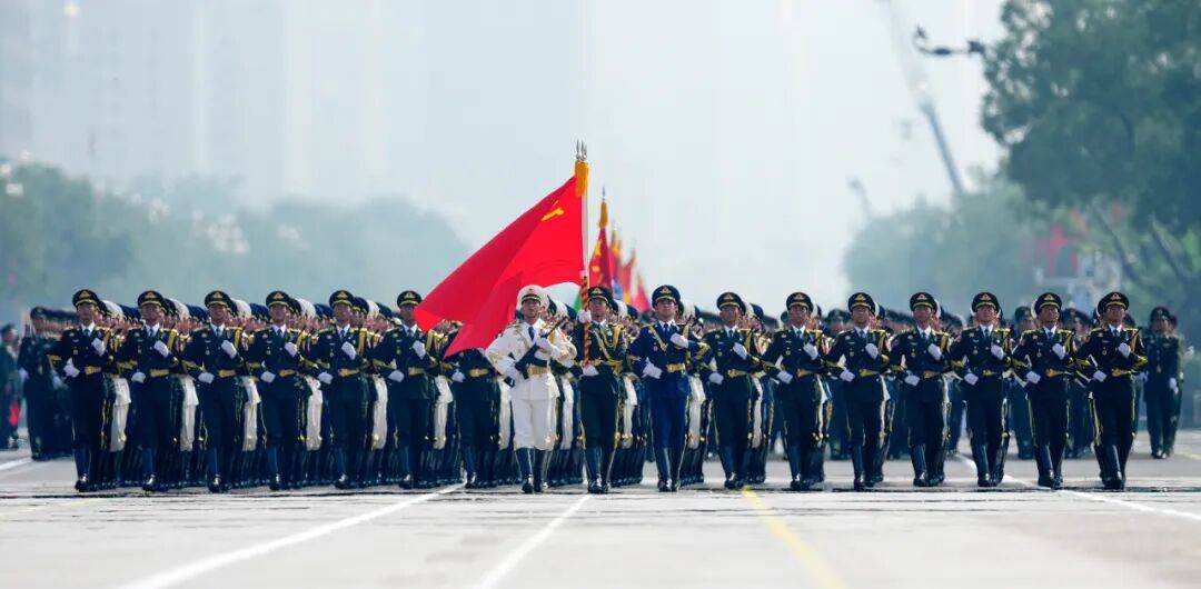 新华社出图<strong></p>
<p>原油</strong>！