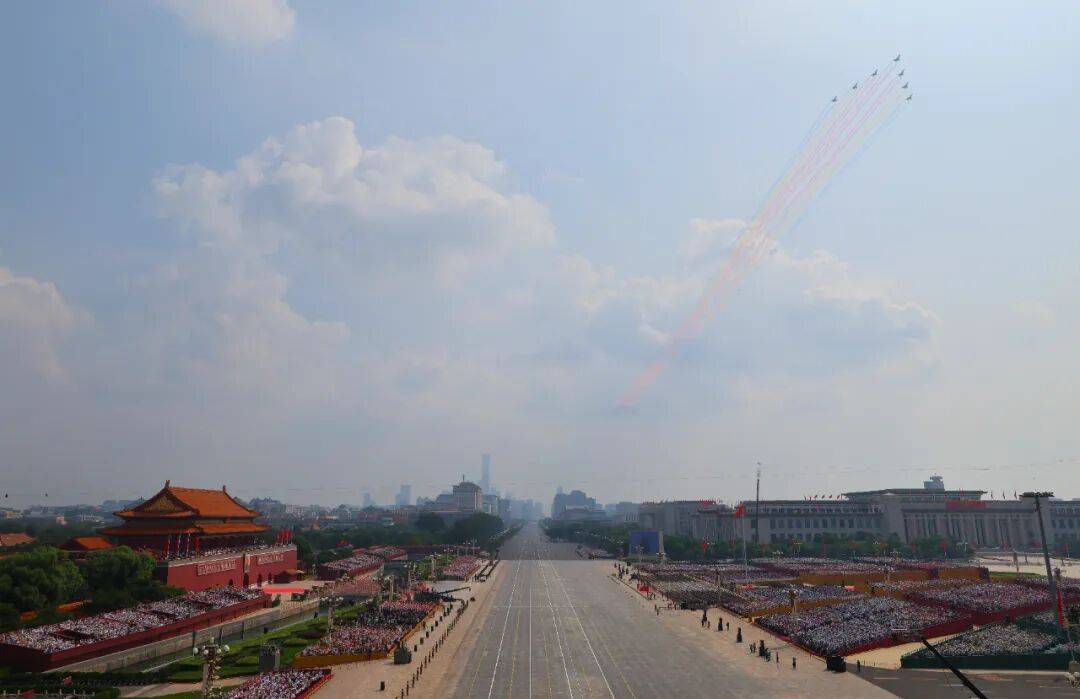 新华社出图<strong></p>
<p>原油</strong>！