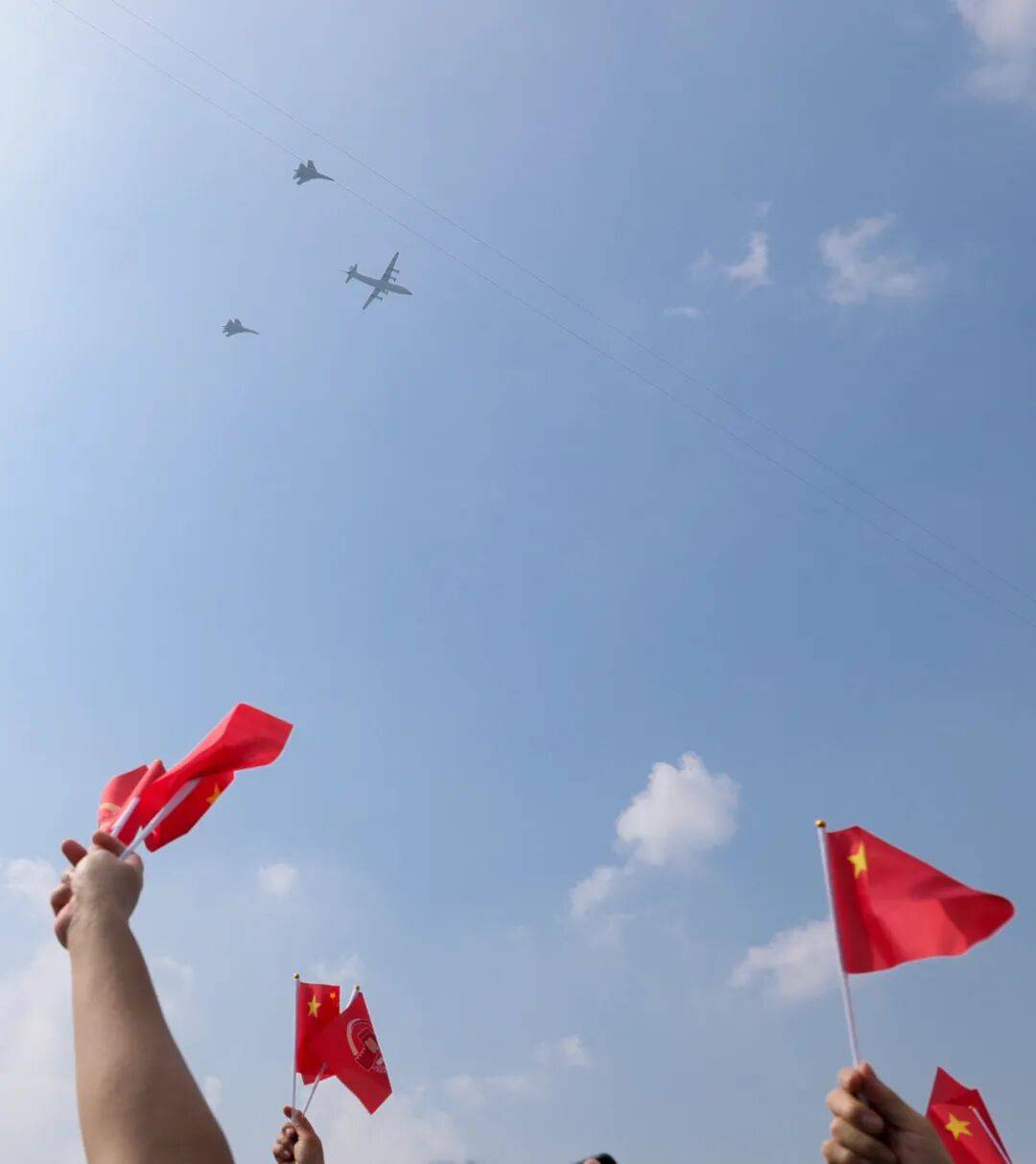 新华社出图<strong></p>
<p>原油</strong>！