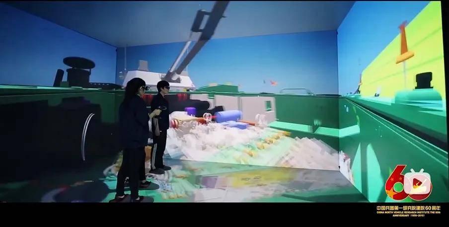 上打无人机<strong></p>
<p>原油管输</strong>，下打坦克！混动电驱！360度全景！100坦克有多厉害？