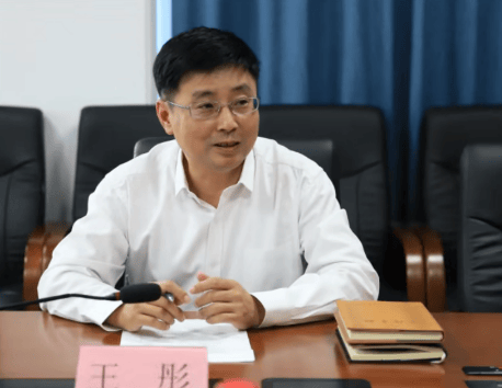 校长王彤被查细节：省委批准成立专案组<strong></p>
<p>天然气原油</strong>，撕开口子、揭开盖子，先后对多名校领导和学校中层干部采取留置措施