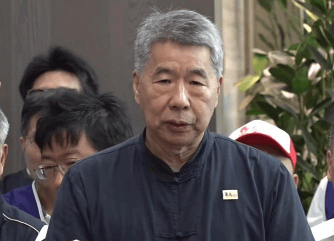 倒计时阶段再生变数!国民党主席选举一人退选<strong></p>
<p>石蜡基原油</strong>,马英九态度转变,台媒大胆作出预测,郑丽文还有机会?