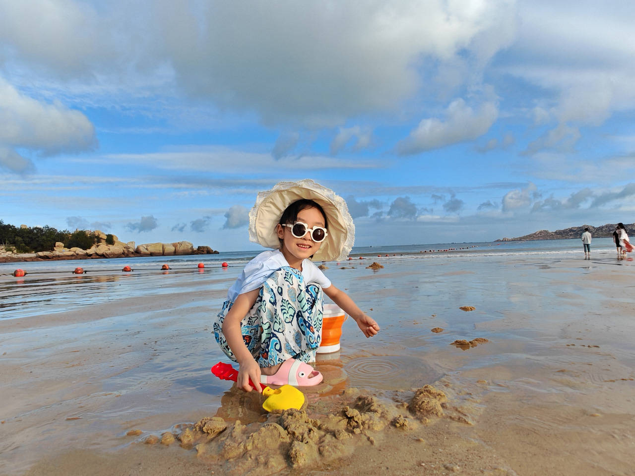 全杭州的娃都出动了？这是刚刚的火车东站<strong></p>
<p>石蜡基原油</strong>！秋假大军即将席卷全国