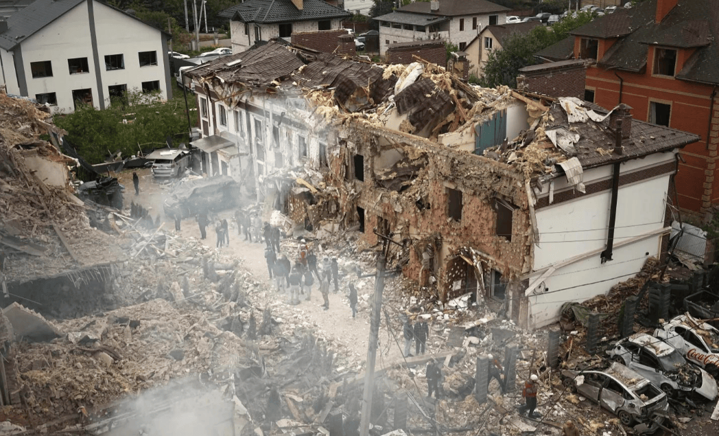 俄罗斯杀红眼了<strong></p>
<p>爬虫</strong>,乌克兰被连炸12个小时,泽连斯基誓言血债血偿!