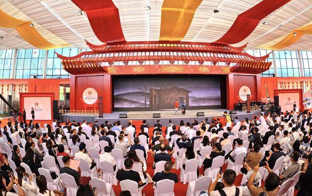 第九届中国戏曲文化周开幕<strong></p>
<p>爬虫</strong>,北京园博园化身戏曲百花园