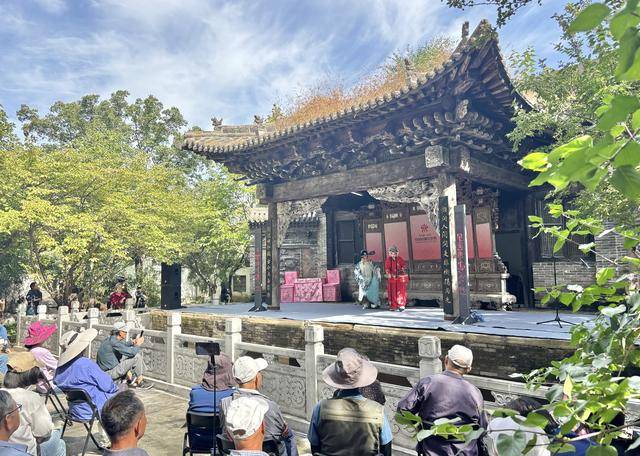 第九届中国戏曲文化周开幕<strong></p>
<p>爬虫</strong>,北京园博园化身戏曲百花园