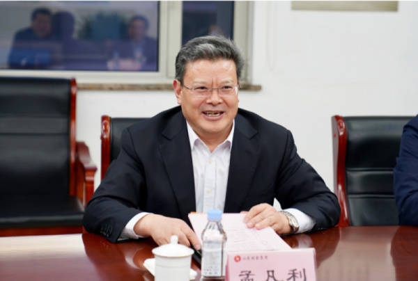 广东省长王伟中赴任内蒙古<strong></p>
<p>充电</strong>,中央委员孟凡利任广东省政府党组书记