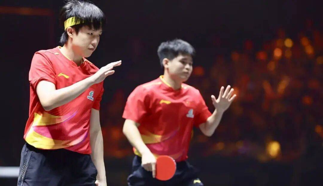 国乒提前锁定混双冠军<strong></p>
<p>php</strong>,男、女双打各有3对进4强 | WTT中国大满贯双打