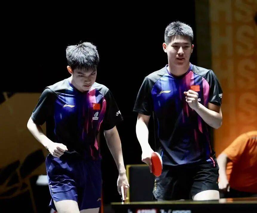 国乒提前锁定混双冠军<strong></p>
<p>php</strong>,男、女双打各有3对进4强 | WTT中国大满贯双打