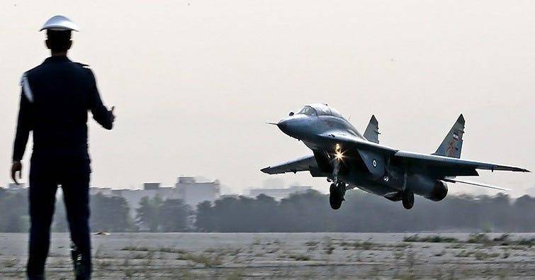 联合国恢复制裁<strong></p>
<p>php</strong>，伊朗专家：与歼10和歼35终究无缘，真正敌人出现