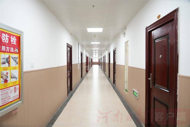 从8人间到夫妻房<strong></p>
<p>php</strong>，郑州富士康员工幸福安居“进行时”